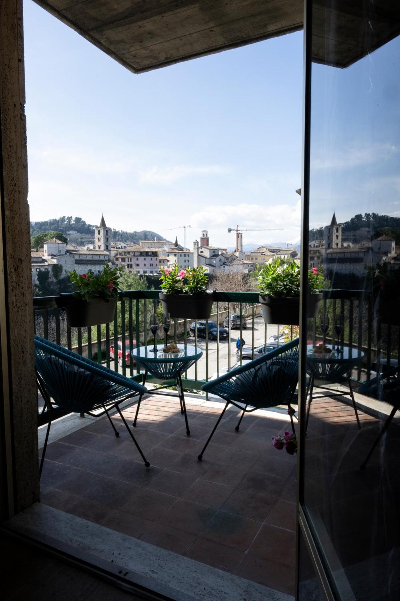 Center Boutique Sul Fiume * Ascoli Piceno